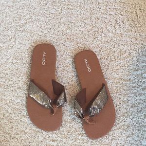 NWT Aldo sandals